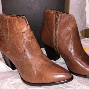 Frye women's jennifer ankle booties hot sale